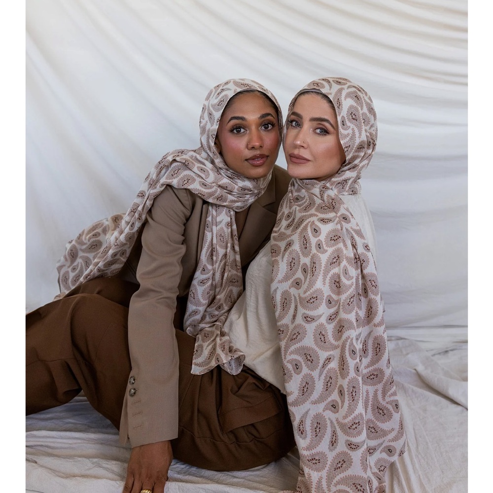 VELA SCARVES MOONLIT PAISLEY